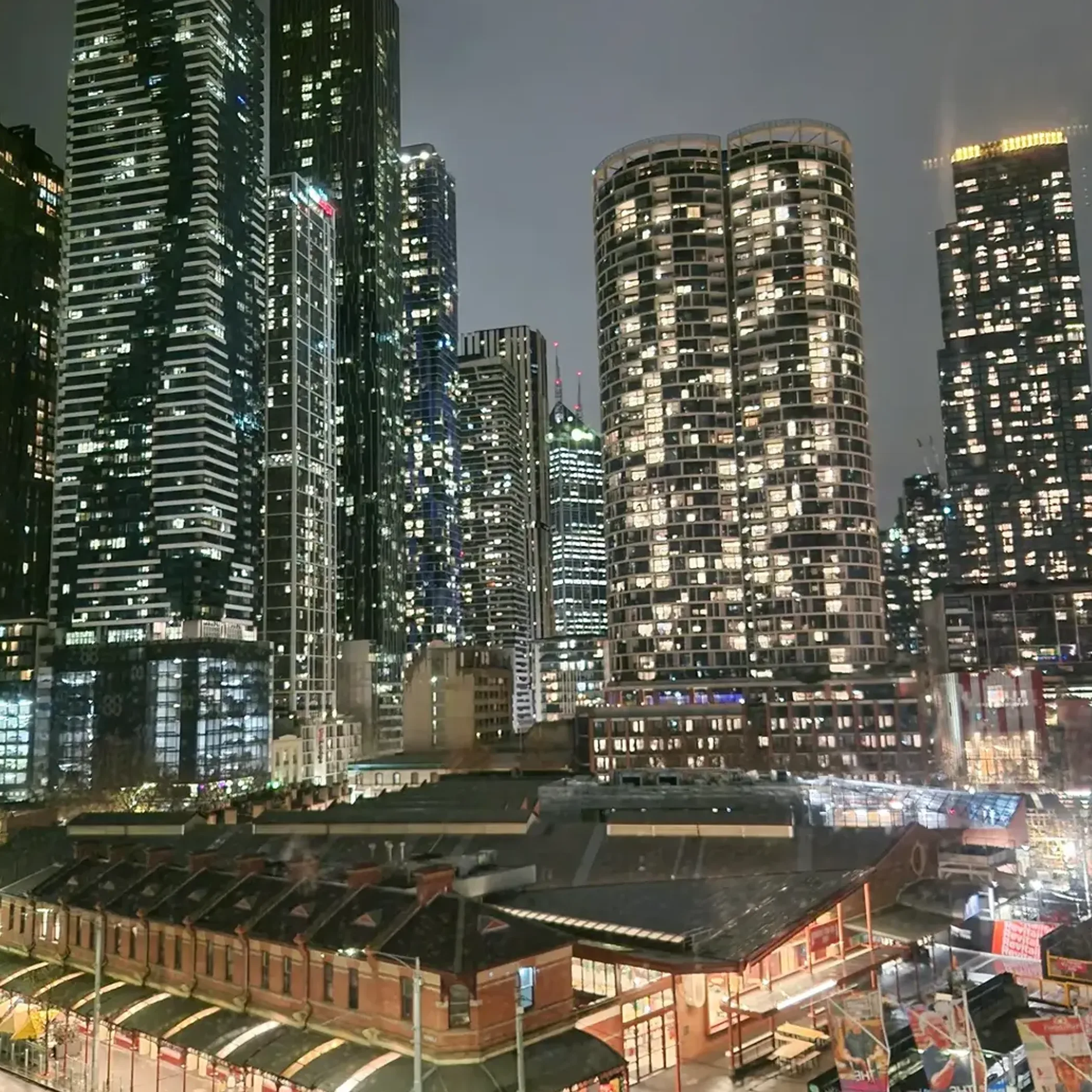 crowded queen victoria winter night market