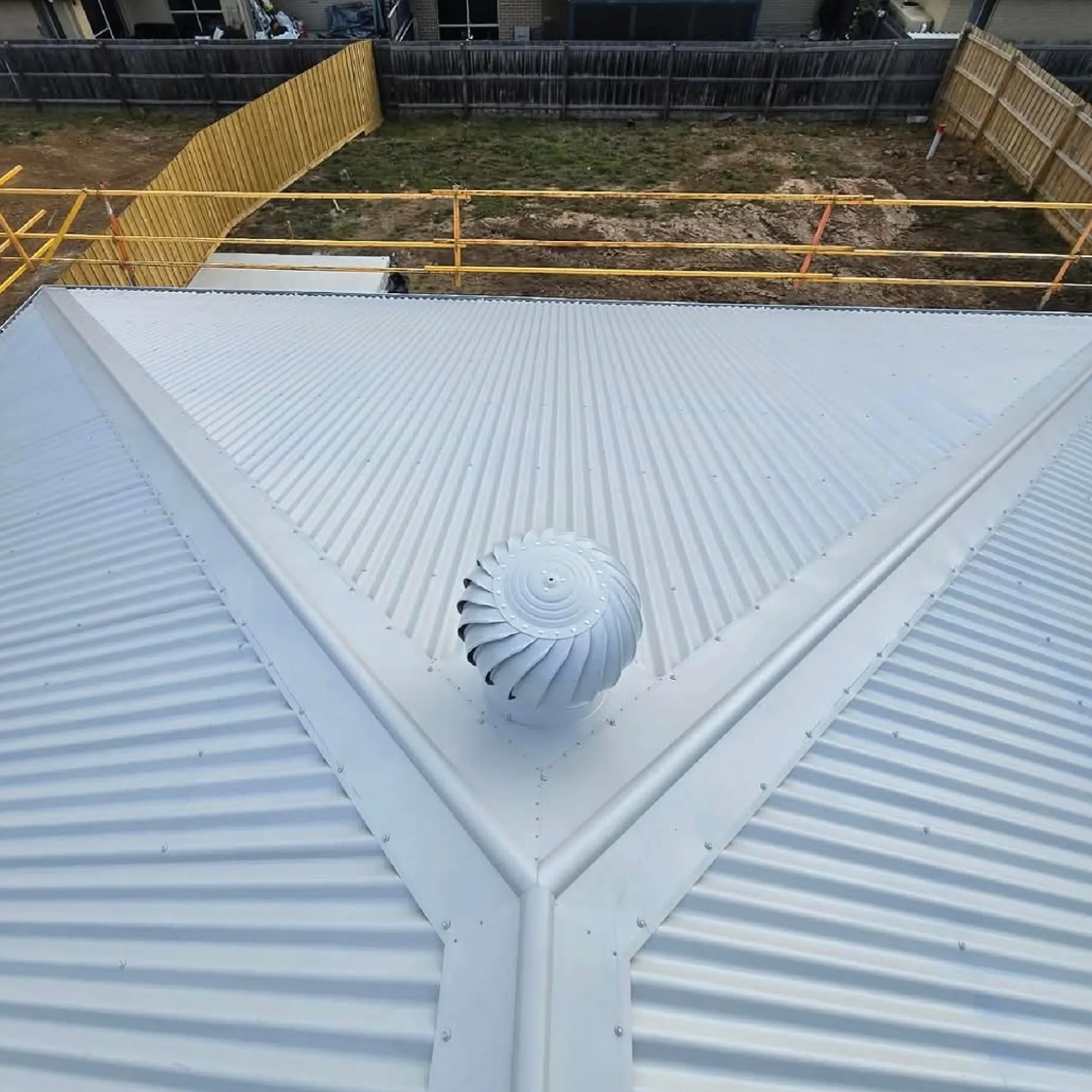 metal roof with ventilation